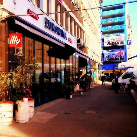 Wdj Hostel Warsawa Bagian luar foto