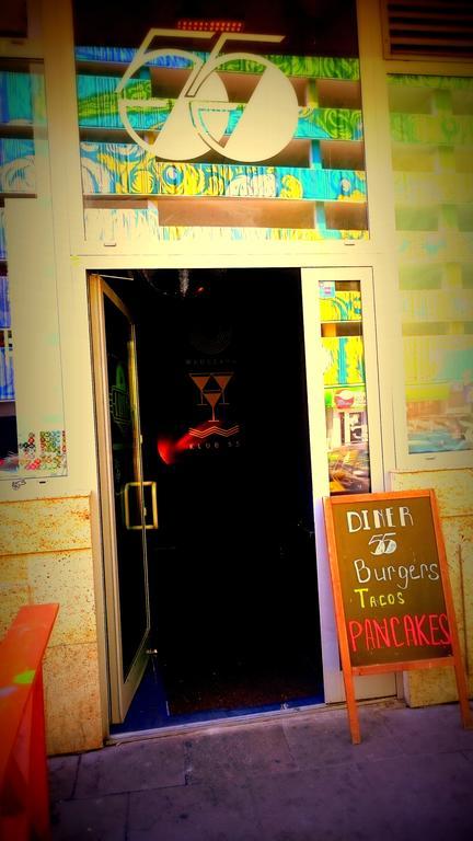 Wdj Hostel Warsawa Bagian luar foto