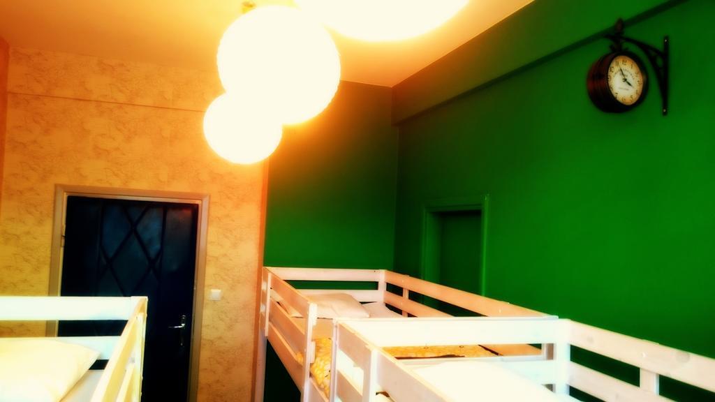 Wdj Hostel Warsawa Ruang foto