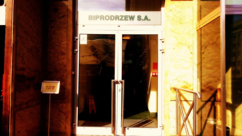 Wdj Hostel Warsawa Bagian luar foto